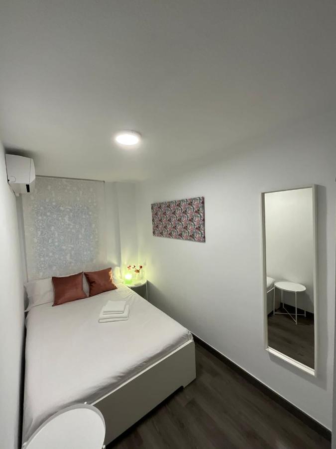 Heroe Apartamento Málaga Exterior foto